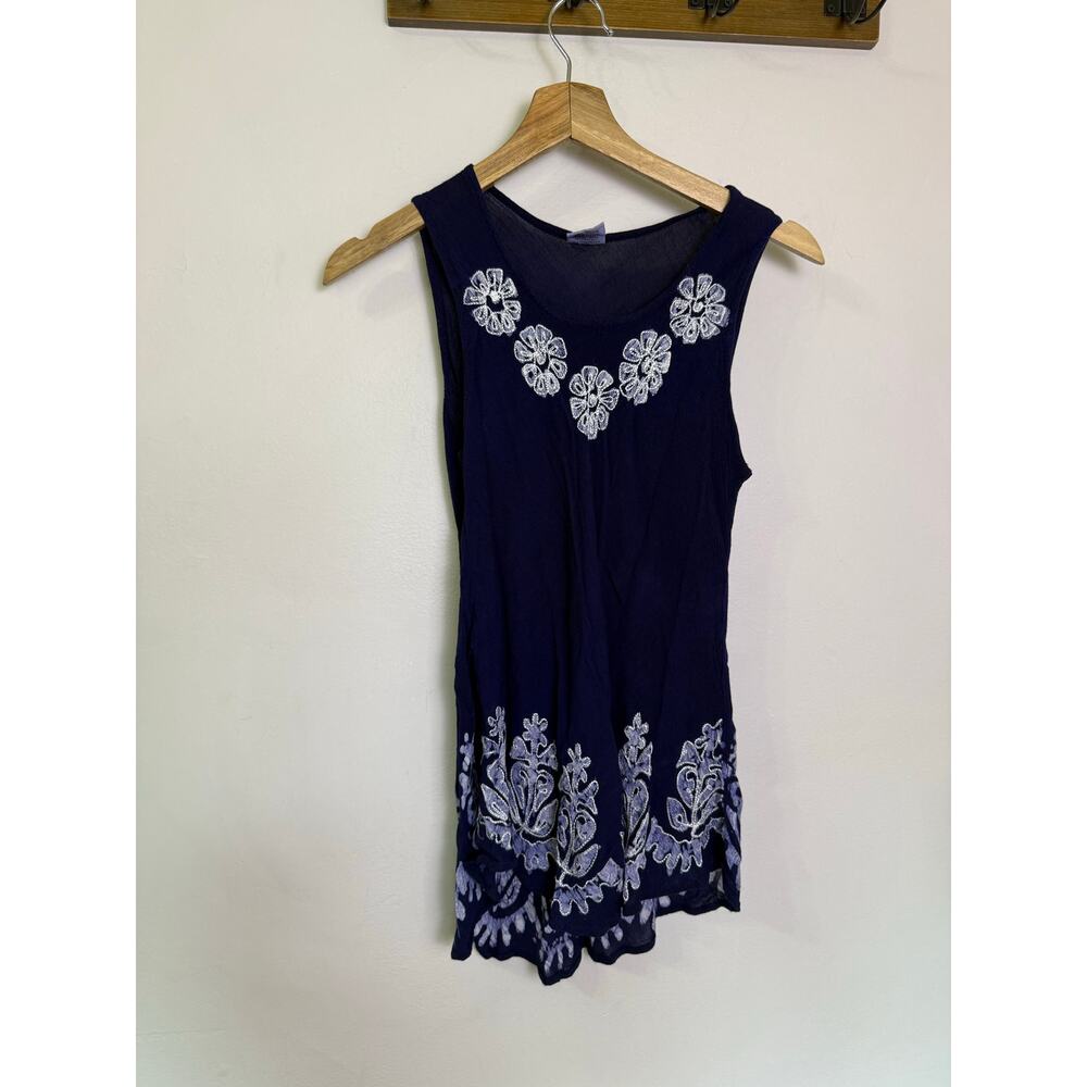 Advance Apparels Blue White Sleeveless Flowy Light Weight Women’s Top